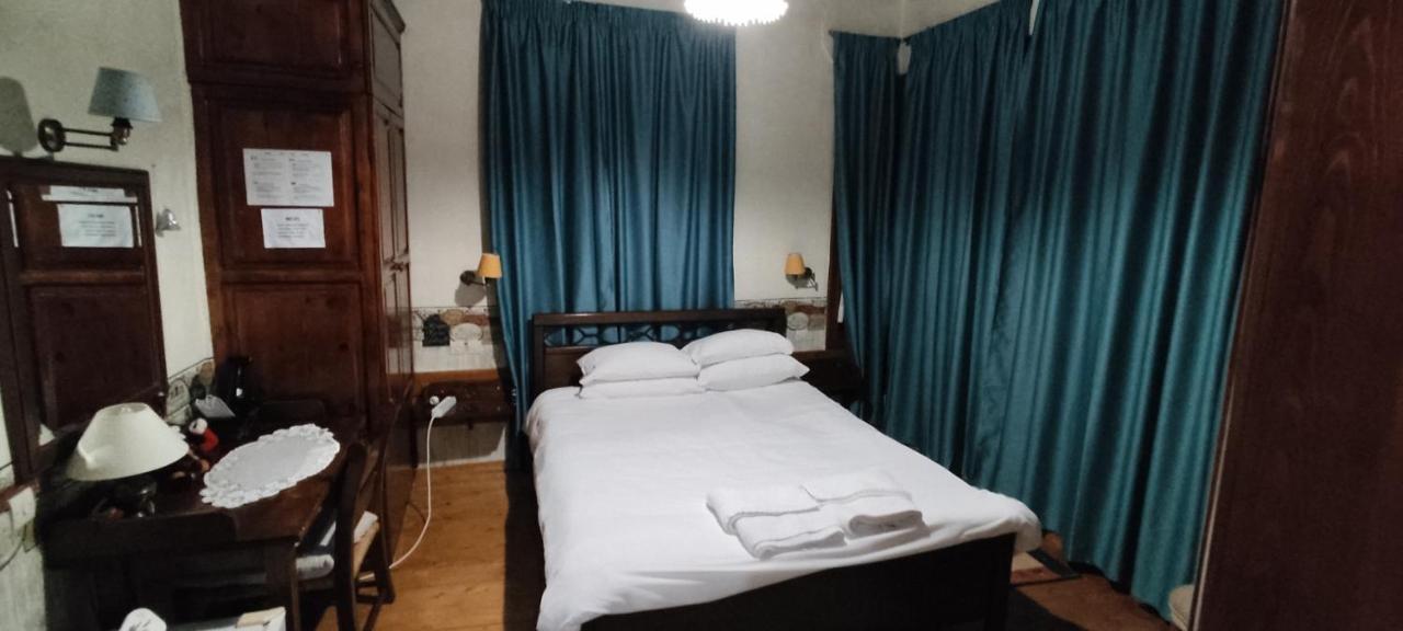 Guesthouse Kazakou Діміцана Екстер'єр фото
