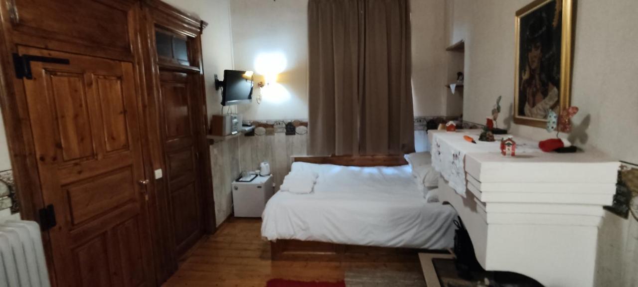 Guesthouse Kazakou Діміцана Екстер'єр фото