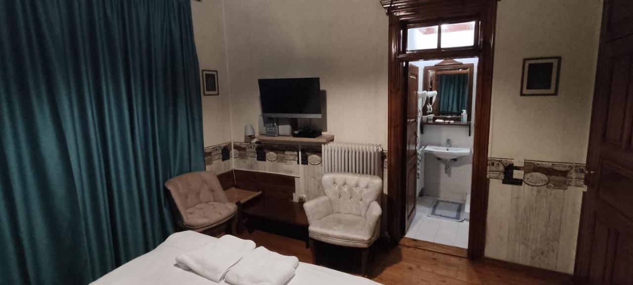 Guesthouse Kazakou Діміцана Екстер'єр фото