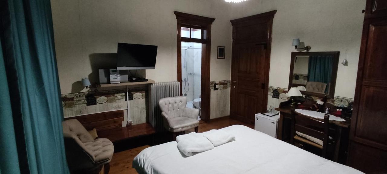 Guesthouse Kazakou Діміцана Екстер'єр фото